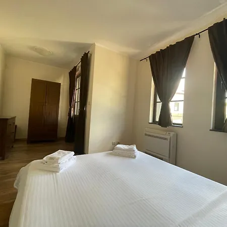 Daire Geshahillpark 55 *