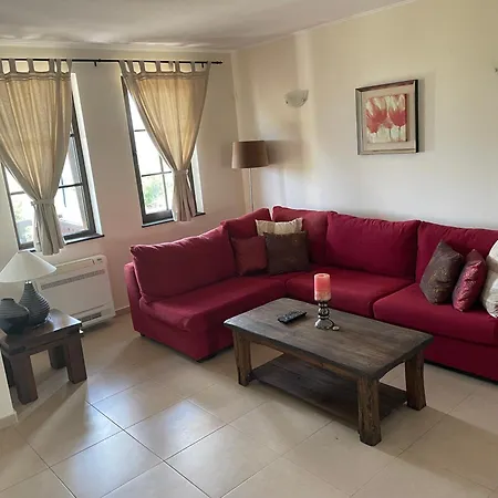 Daire Geshahillpark 55 *